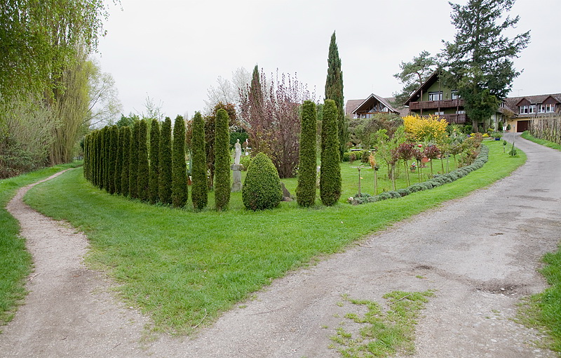 LandSüdtirol D35_4208 als Smart-Objekt-1 Kopie.jpg - Anders als an vielen Seen in Deutschland waren die Wege nicht durch privat Besitz gesperrt. Hier ein tolles Beispiel direkt am Bodensee.